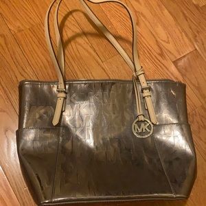 Real, barely used Michaels Kors purse